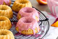 Moist Orange Mini Cakes with Zesty Glaze Recipe