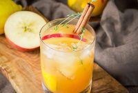 Apple Cider Bourbon Smash Cocktail Recipe