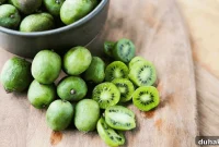 Kiwi Berries: Small Fruit Guide, Taste, Uses, and Benefits
