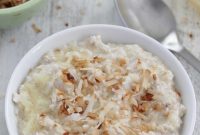 Pina Colada Overnight Oats Recipe for Tropical Breakfast