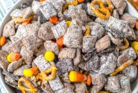 Autumn Puppy Chow Recipe: Seasonal Snack Mix for Fall
