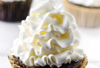 How to Make Italian Meringue Buttercream Frosting at Home