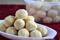 Maa Laadu (Porikadalai Laddu) Recipe — Guest Post for Archana