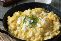 Creamy Feta and Dill Scrambled Eggs Recipe