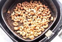 Crispy Spiced Air Fryer Cashews Recipe in 15 Minutes