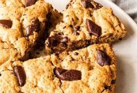 How to Bake a Giant Chocolate Chip Cookie at Home