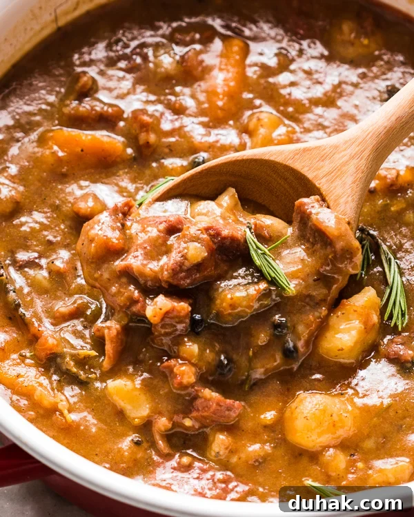 rosemary-garlic-beef-stew-2.jpg rosemary garlic beef stew 2