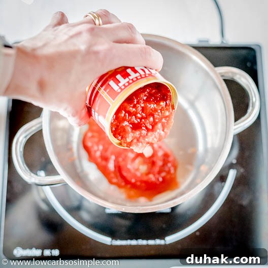 Creamy Roasted Tomato & Garlic Soup Recipe 3 Crushed Tomatoes | Low-Carb, So Simple
