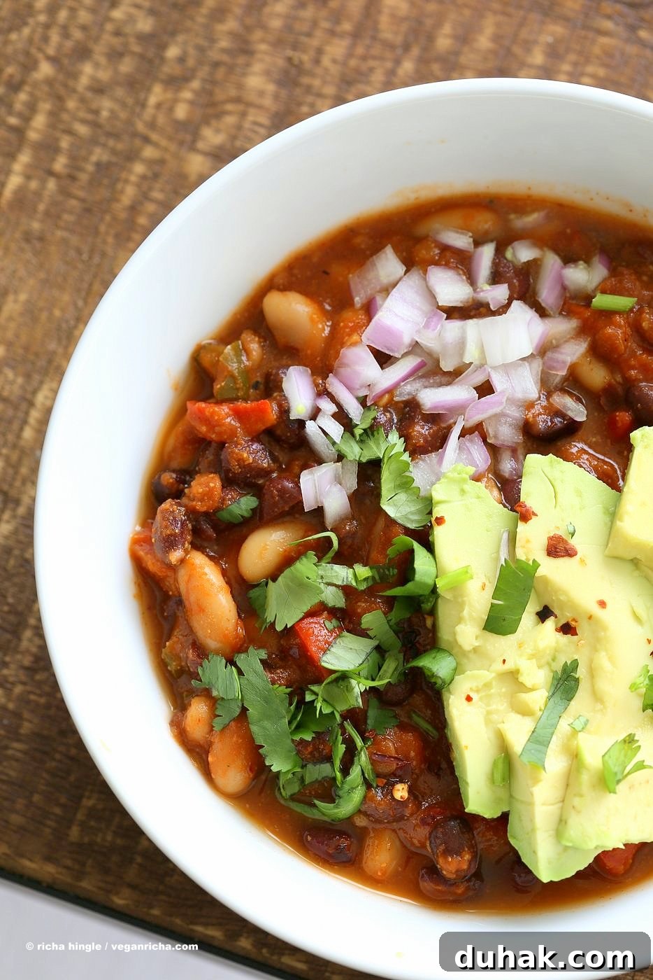 White and Black Bean Chili Recipe. Make this Hot bowl of Chili with Black Beans and White Cannellini or Northern Beans, peppers, veggies for Fall. 1 Pot, ready in 30 minutes. Vegan Gluten-free Soy-free Recipe. | VeganRicha.com