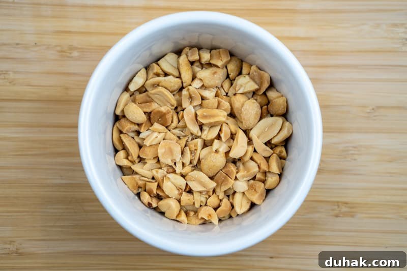 Toasted & chopped peanuts