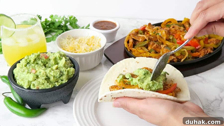 Authentic Homemade Guacamole Recipe — Simple & Flavorful 4 img 176 3
