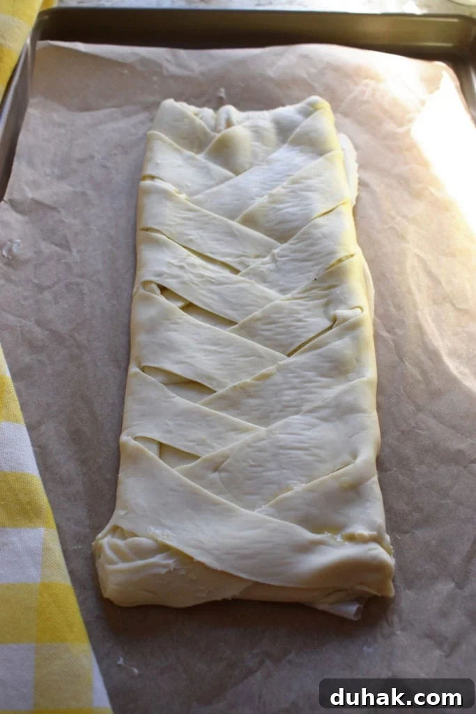 Lemon Cream Cheese Danish Recipe: Flaky Pastry with Zesty Filling 15 img 26932 14