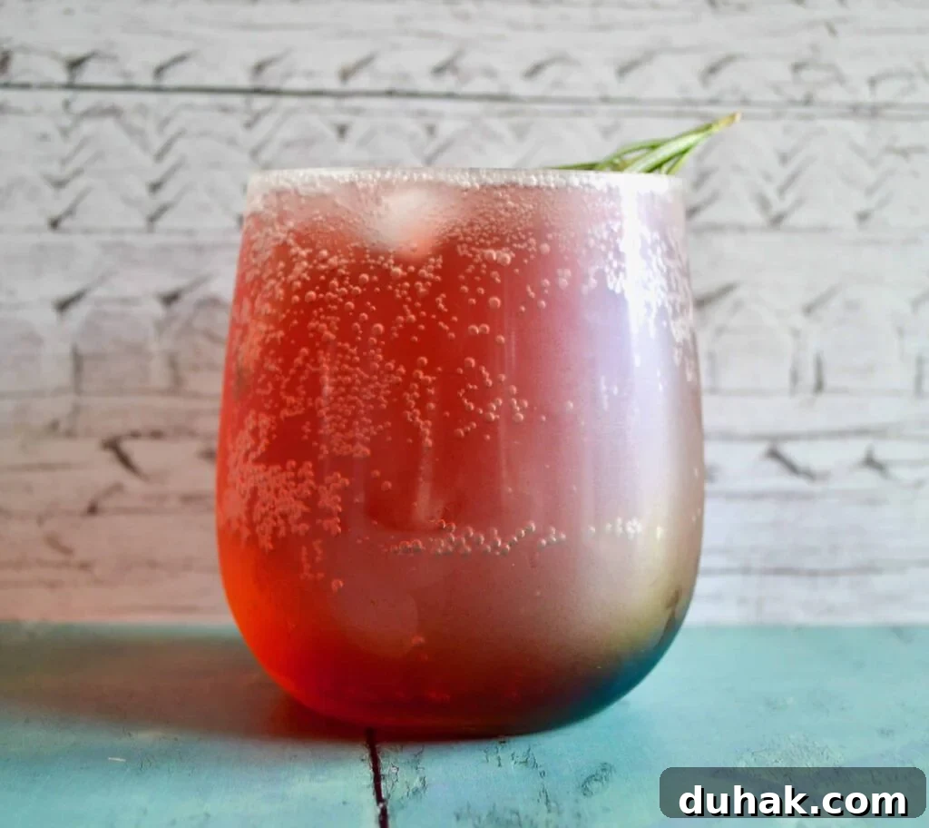 15 Refreshing Gluten- and Dairy-Free Summer Drinks for Hot Days 3 Cranberry cider