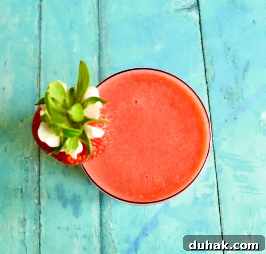 15 Refreshing Gluten- and Dairy-Free Summer Drinks for Hot Days 6 Strawberry and watermelon smoothie