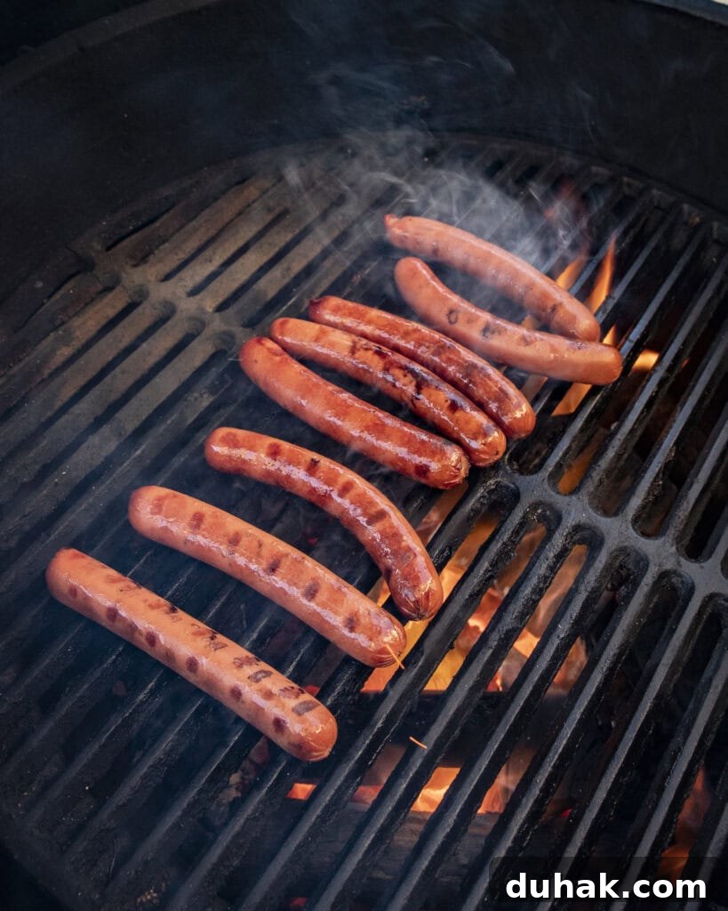 Sloppy Joe Hot Dogs with Creamy Cheese Sauce 6 img 5130 5