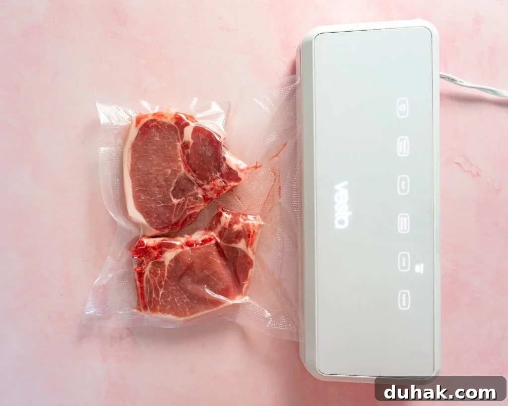 How to Remove Air from Food When Sous Vide Cooking 3 img 5189 2