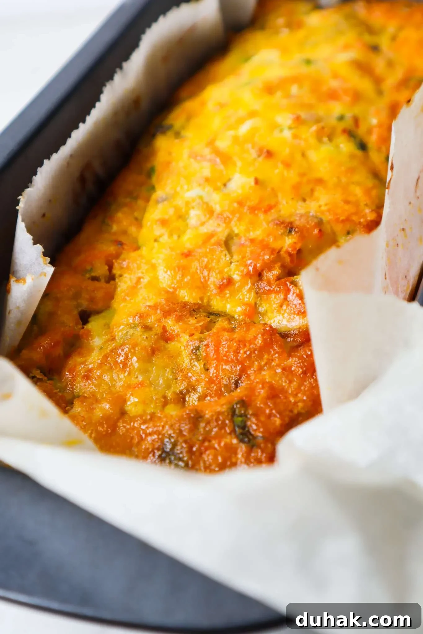 Super easy breakfast egg bake recipe that you will love! This is a great low-carb and high-protein breakfast idea that you can meal prep for the week, especially if you have fitness and weight loss goals!