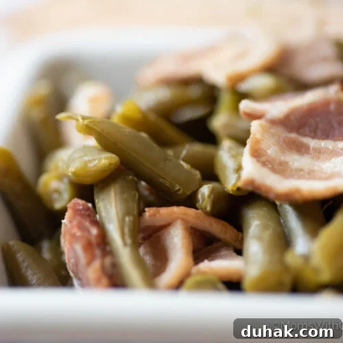 Slow-Cooker Garlic Parmesan Green Beans Recipe 4 Green Beans with bacon