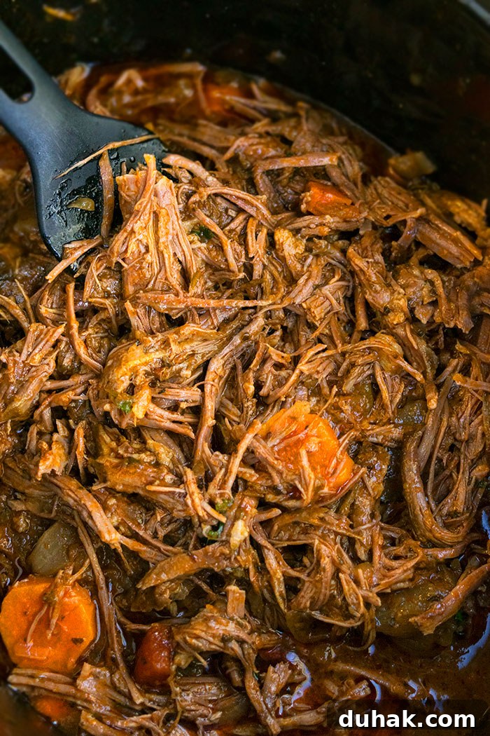 Easy Slow Cooker Pot Roast Recipe (Crockpot Pot Roast).