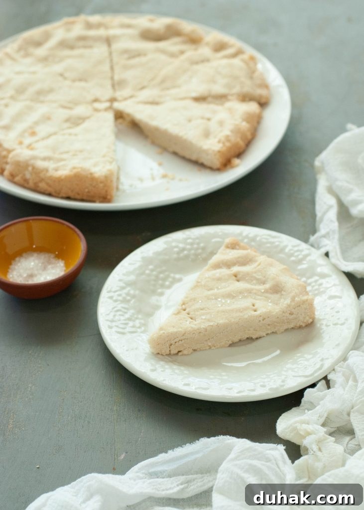 gluten-free-shortbread-circle-with-wedge-cut-out